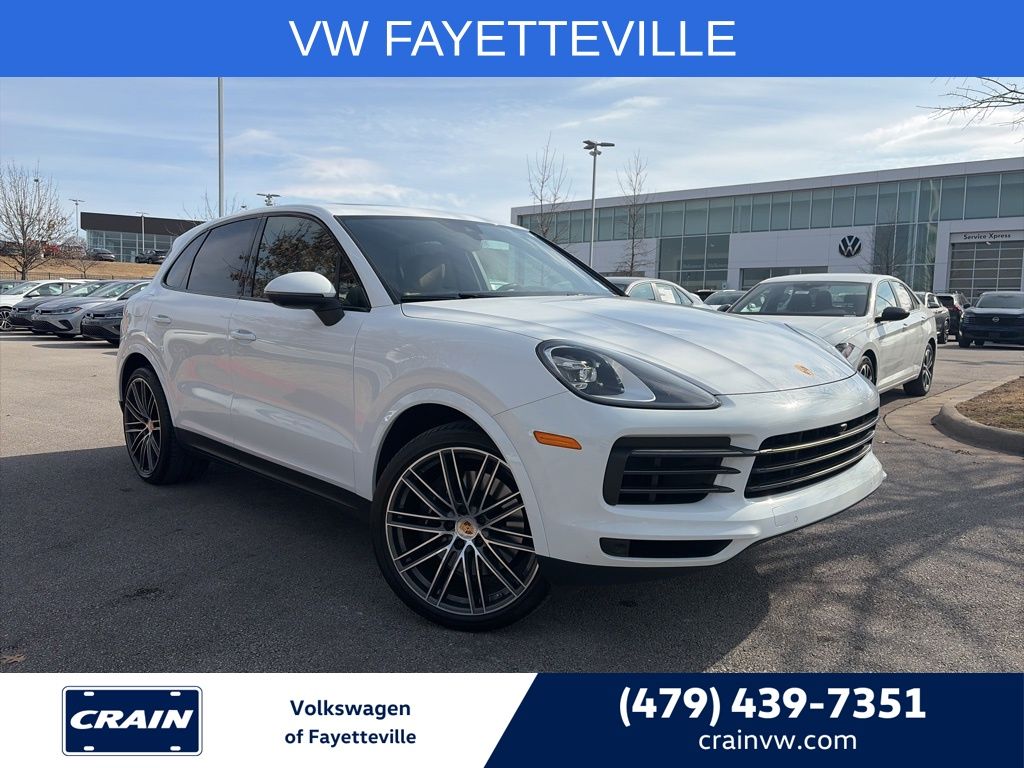 2023 Porsche Cayenne Platinum Edition AWD