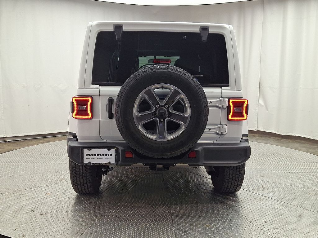 Thumbnail: 2021 Jeep Wrangler - 5