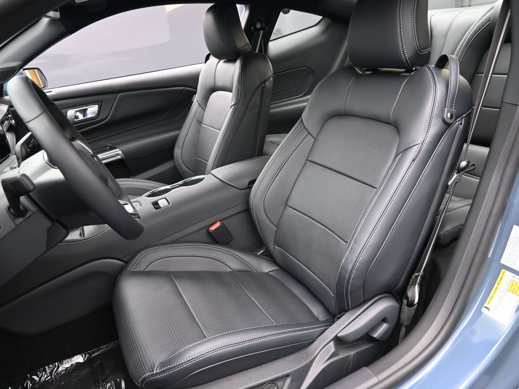 2025 Ford Mustang EcoBoost Premium Fastback