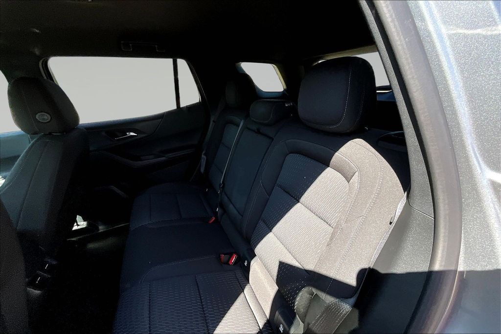 Used 2026 Chevrolet Equinox SUV