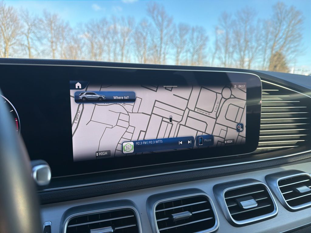 Thumbnail: 2025 Mercedes-Benz GLE - 30