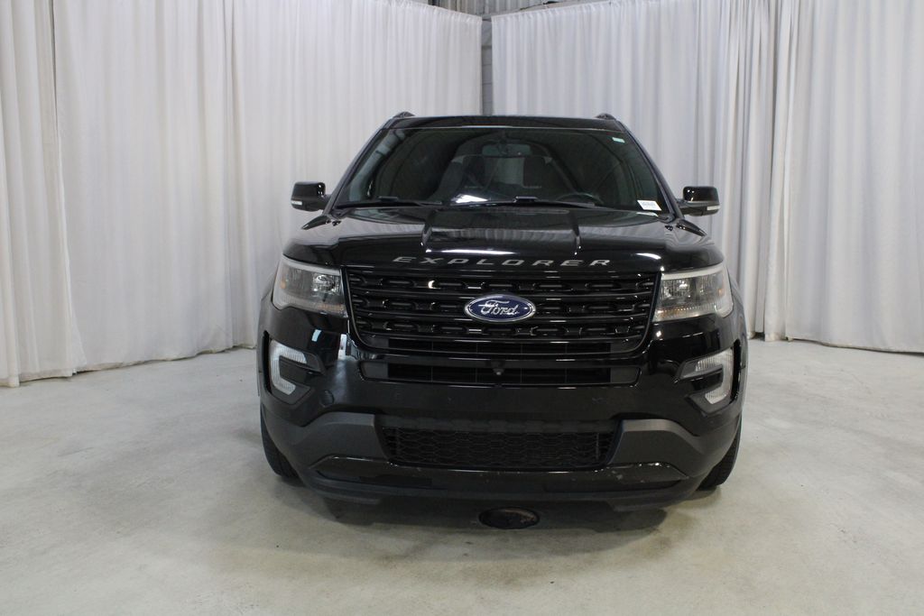 Used 2017 Black Ford Sport image 40