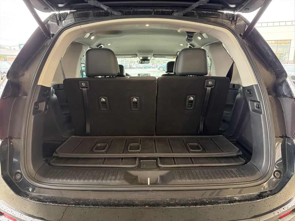 Thumbnail: 2023 Honda Pilot - 21