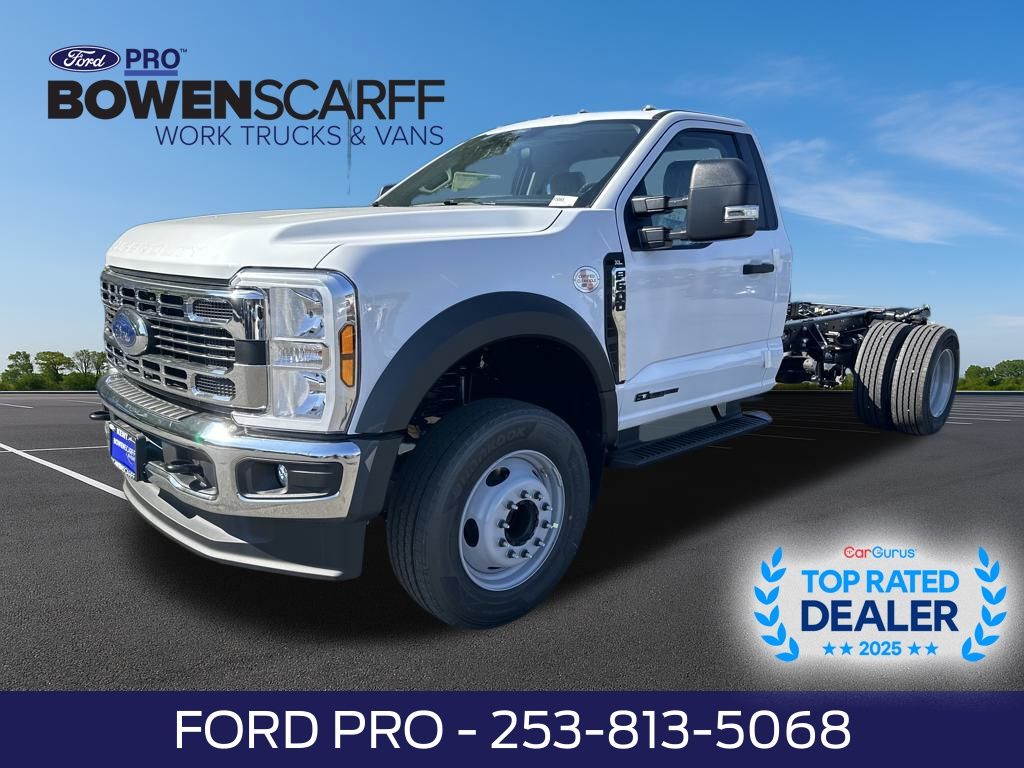 New 2025 Ford Super Duty F-600 Chassis Regular Cab (DRW) 169" Wheelbase XL