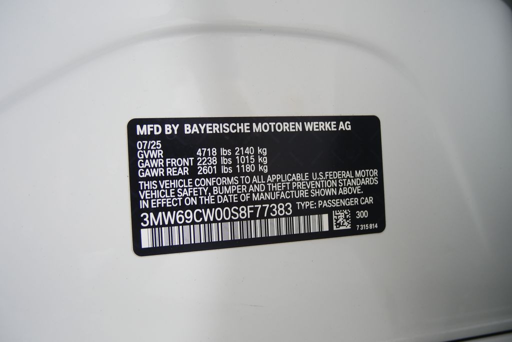 Thumbnail: 2025 BMW 3 Series - 25