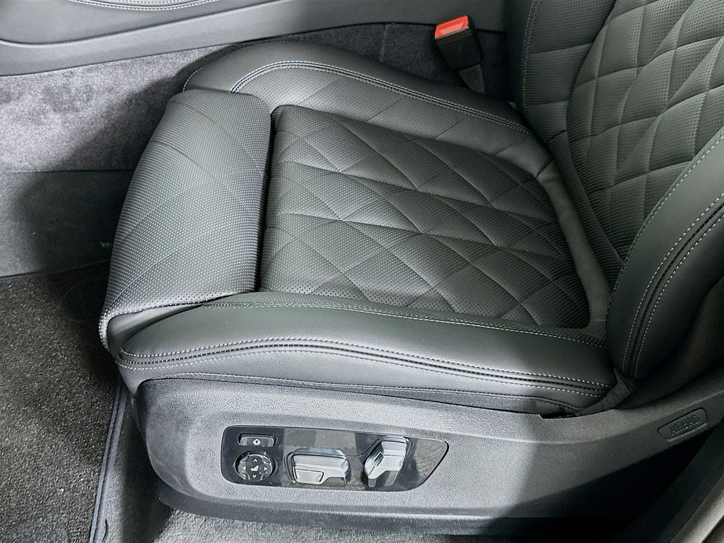 2026 BMW X5 sDrive40i 21