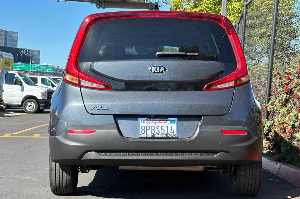 2020 Kia Soul LX 7