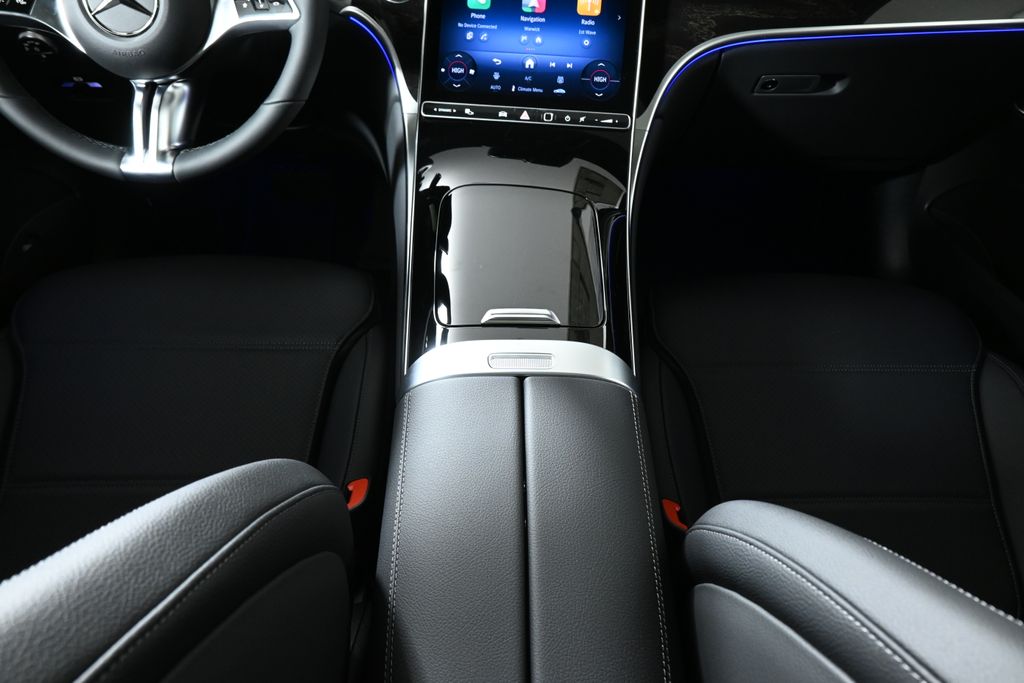 Thumbnail: 2026 Mercedes-Benz GLC - 18