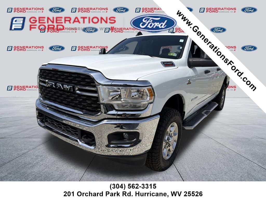 2024 RAM 2500 Big Horn Crew Cab 4WD