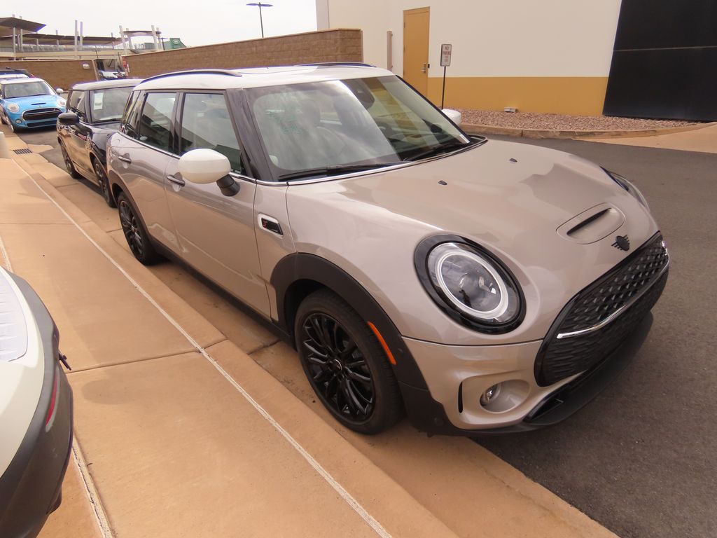 Thumbnail: 2023 MINI Cooper Clubman - 2