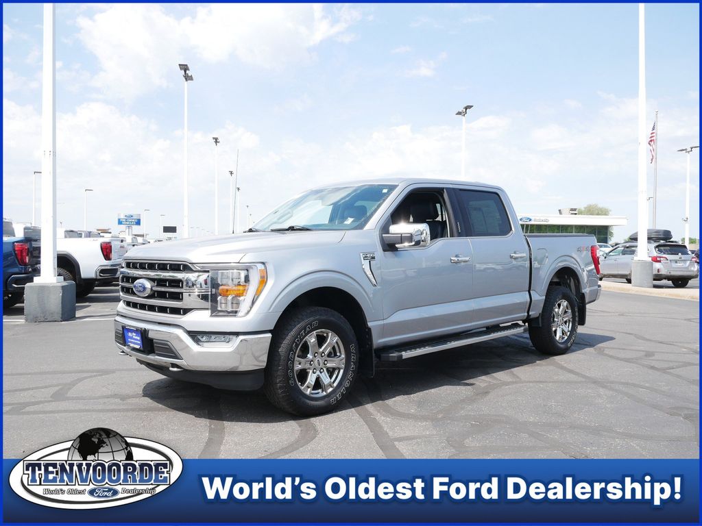 Silver Metallic 2021 Ford F-150 Lariat SuperCrew 4WD Pickup Truck Four-Wheel Drive Automatic