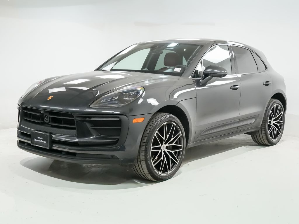 2025 Porsche Macan