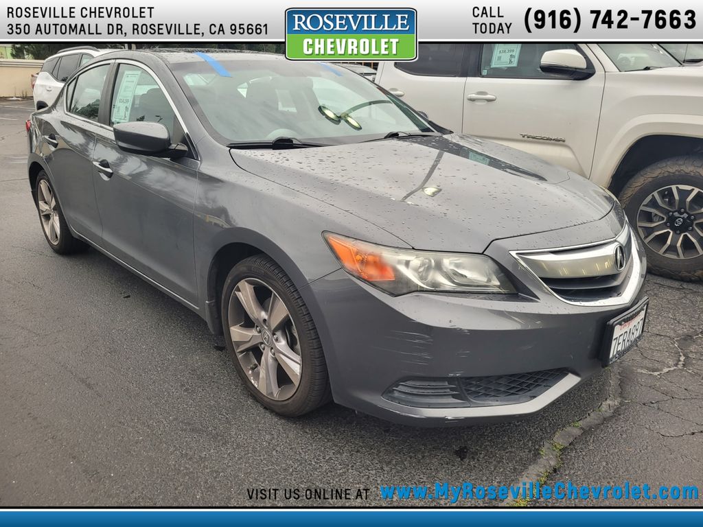 2014 Acura ILX 2.0L FWD