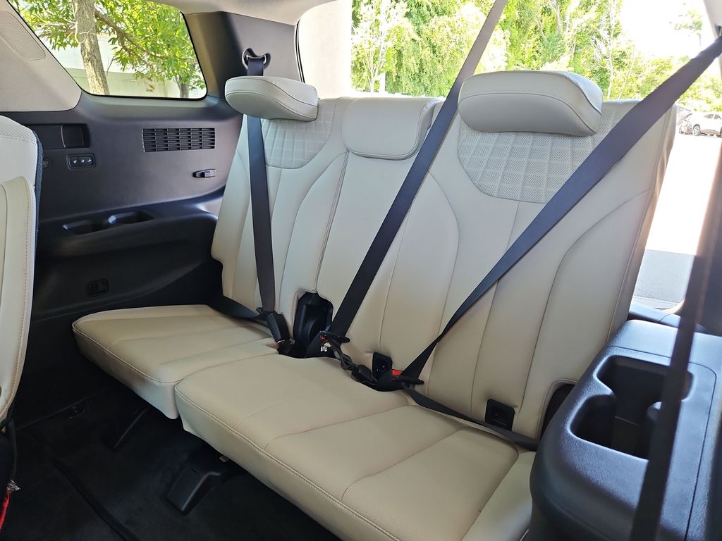 2024 Hyundai Palisade Limited Gray at Jones Ford