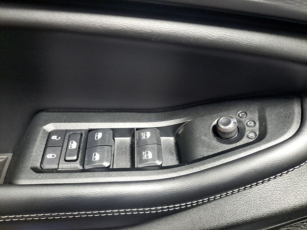 New Car 2025 Jeep Grand Cherokee  Laredo For Sale Under $35,000 In Austin, Texas