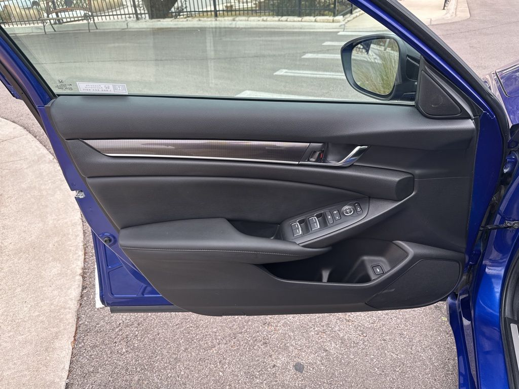Used Car 2021 Honda Accord  Sport Special Edition For Sale Under $25,000 In Austin, Texas