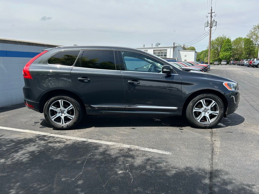 2015 Volvo XC60 T6 5