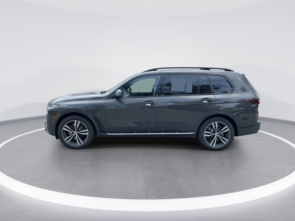 Thumbnail: 2026 BMW X7 - 5