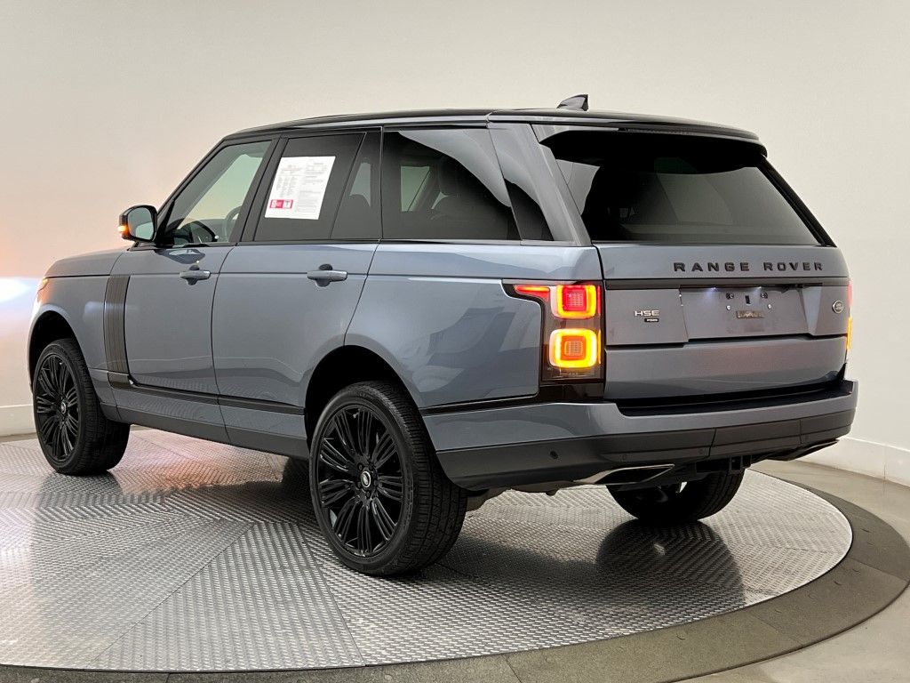 Thumbnail: 2021 Land Rover Range Rover - 4