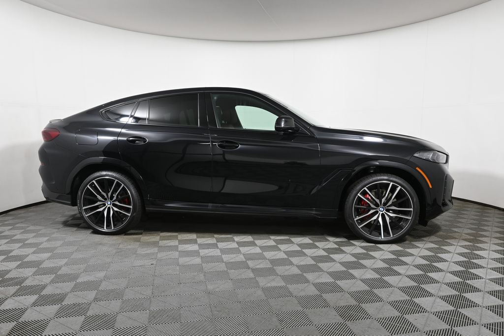 Thumbnail: 2027 BMW X6 - 8