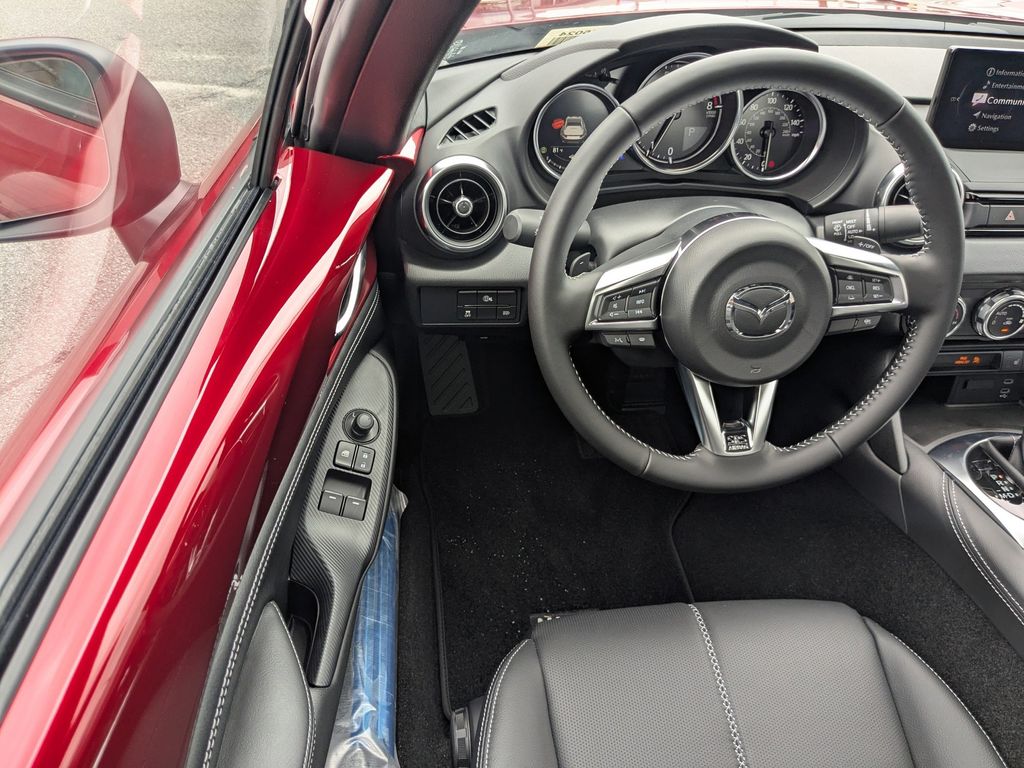 2025 Mazda MX-5 Miata RF Grand Touring