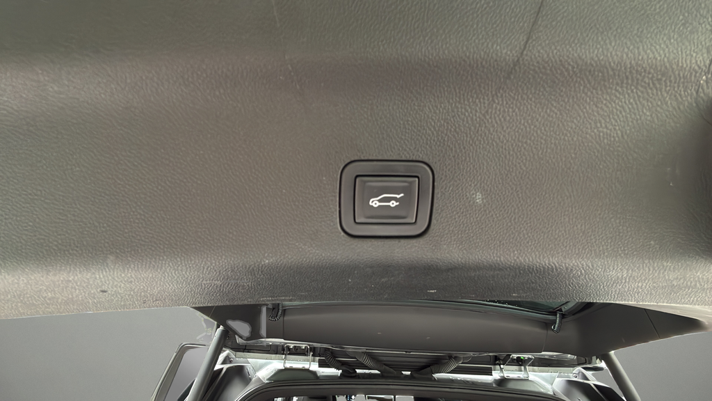 2023 Chevrolet Suburban