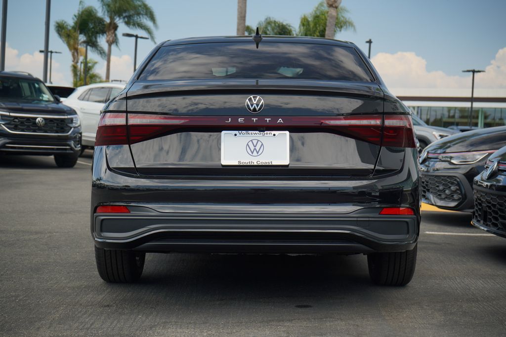 Thumbnail: 2025 Volkswagen Jetta - 4