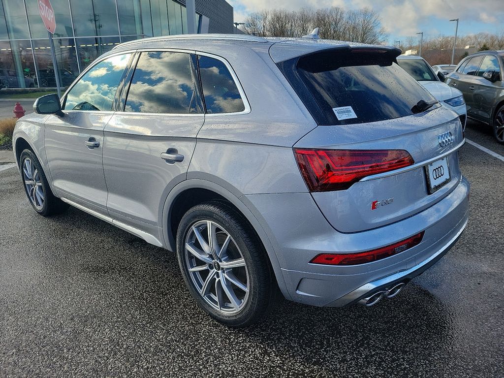 2024 Audi SQ5 Premium 4