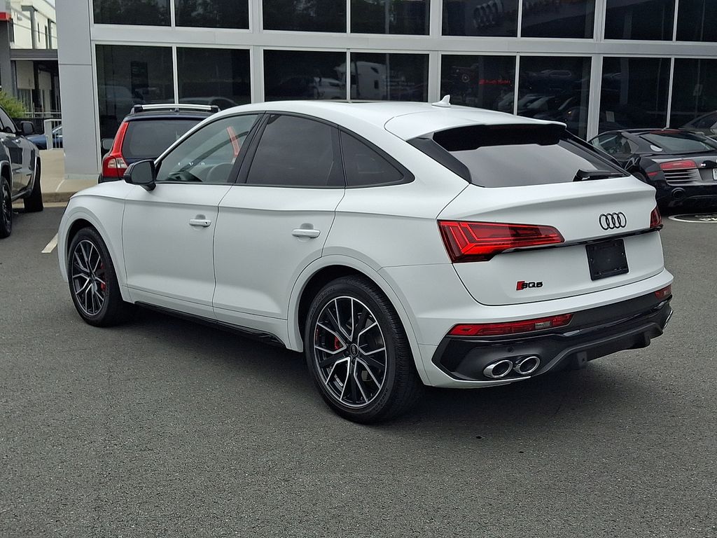Thumbnail: 2024 Audi SQ5 - 6