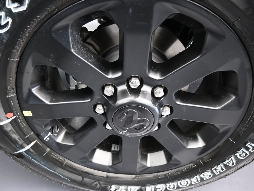 New 2026 Diamond Black Crystal Pearlcoat Ram Tradesman image 37