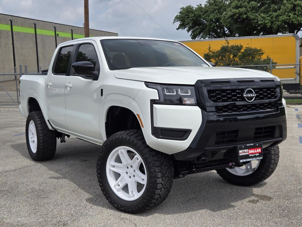 2026 Nissan Frontier SV