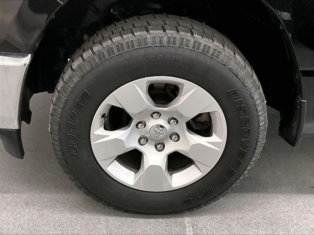2023 Ram 1500 — photo 7
