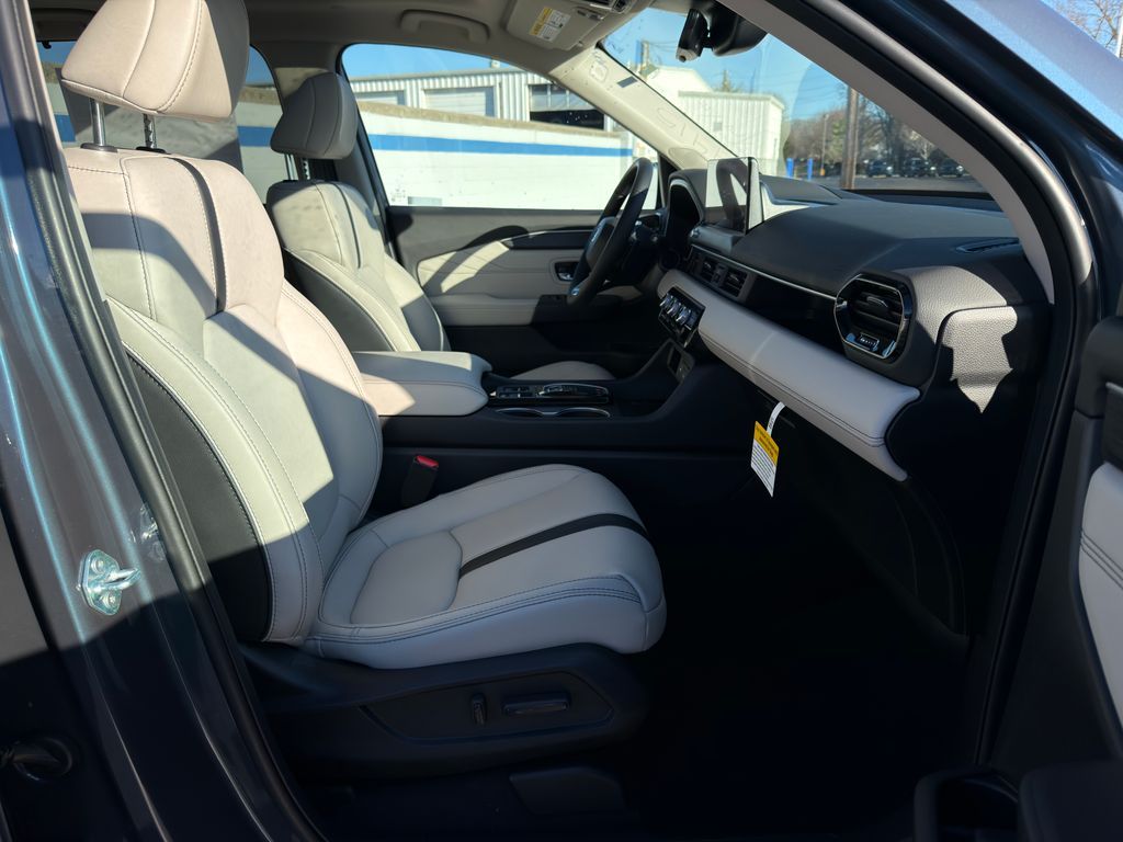 Thumbnail: 2026 Honda Pilot - 26