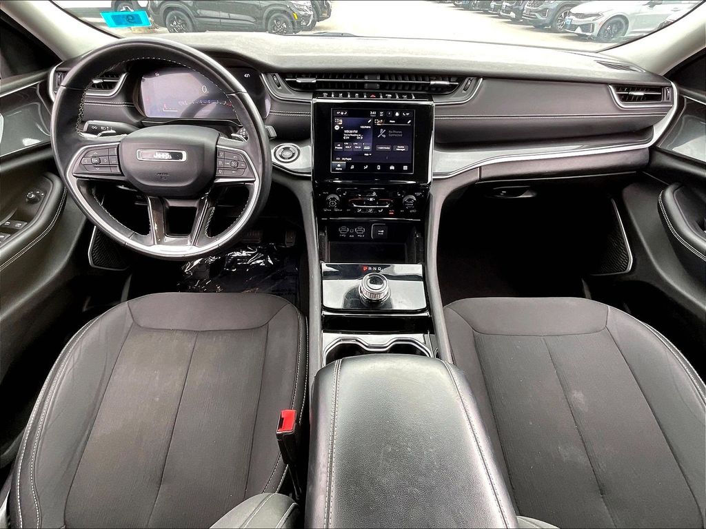 2022 Jeep Grand Cherokee — photo 20