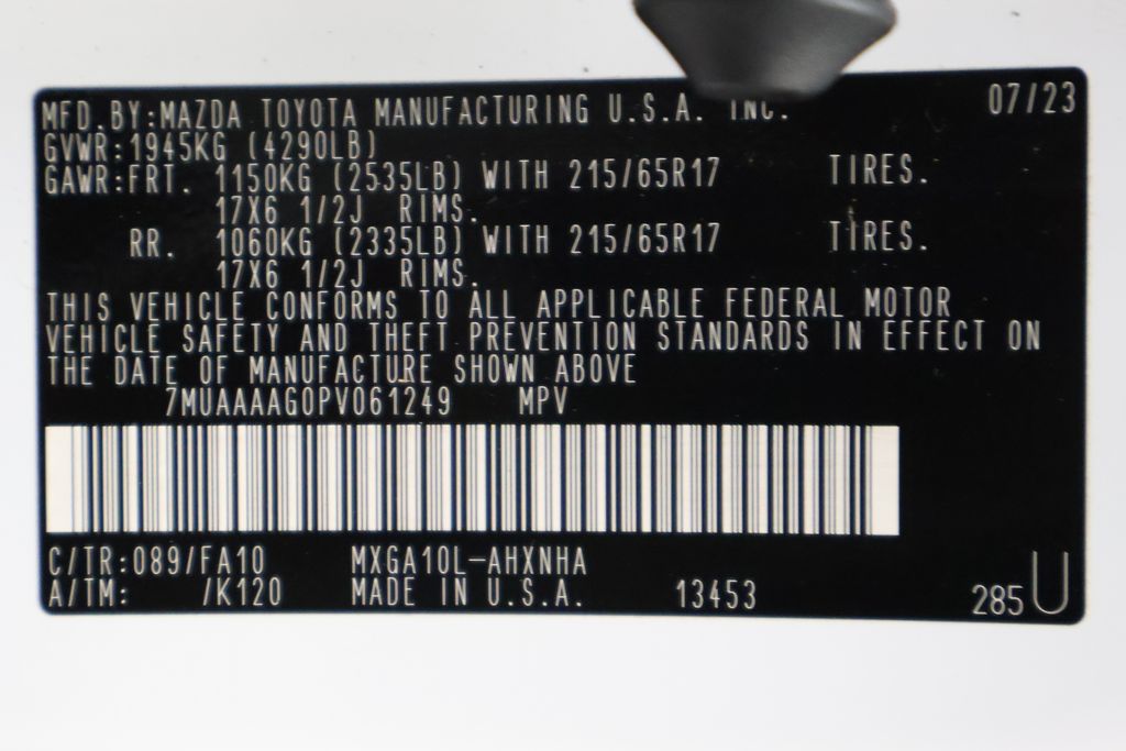 Thumbnail: 2023 Toyota Corolla Cross - 17