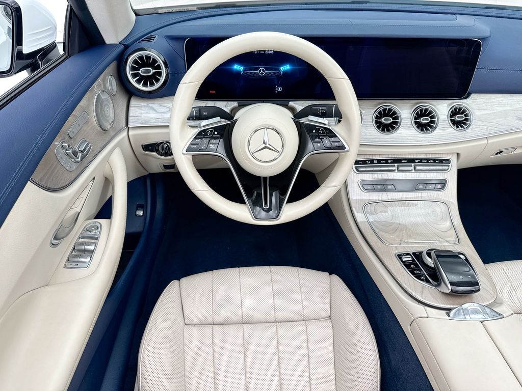 Thumbnail: 2023 Mercedes-Benz E-Class - 18