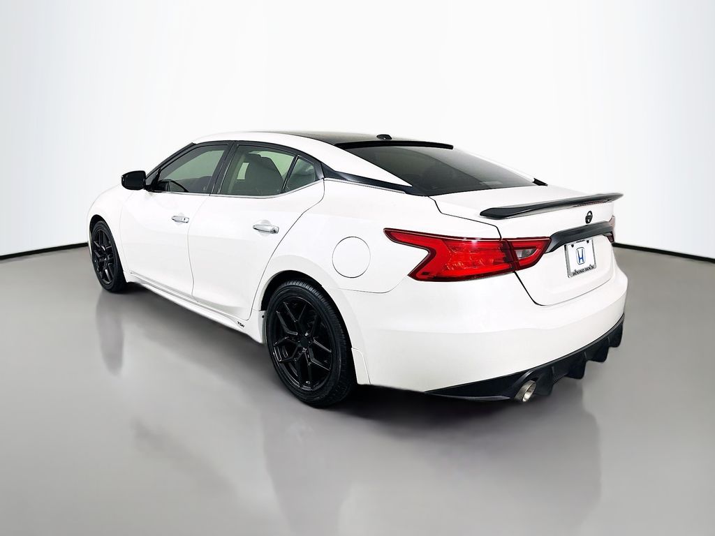 Thumbnail: 2017 Nissan Maxima - 7