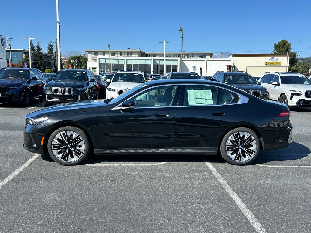 2025 BMW 5 Series 530i 2