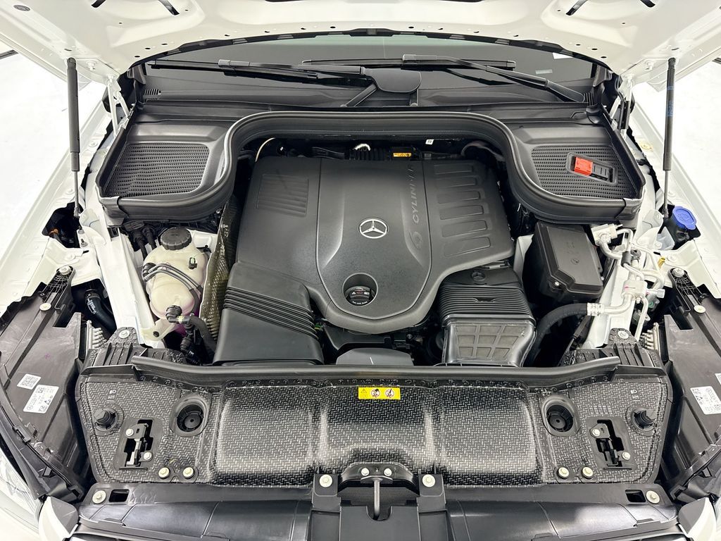 Thumbnail: 2026 Mercedes-Benz GLS - 30