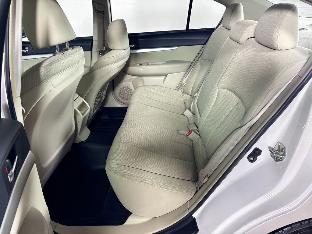 2010 Subaru Legacy 2.5i