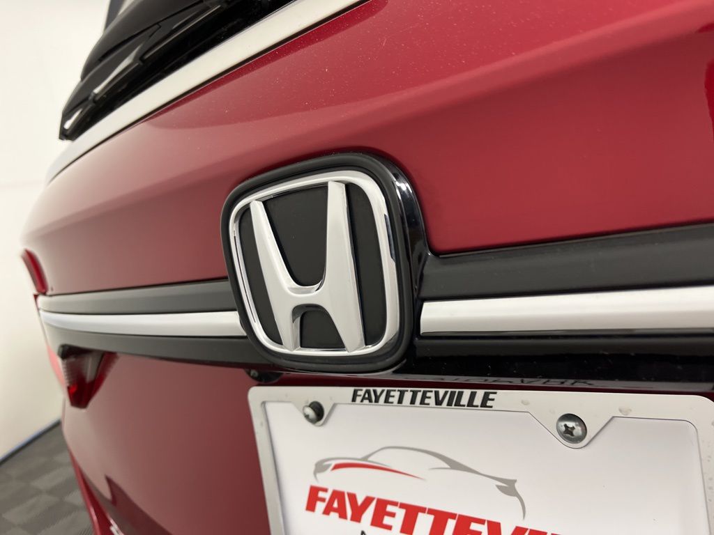 Thumbnail: 2023 Honda Odyssey - 17