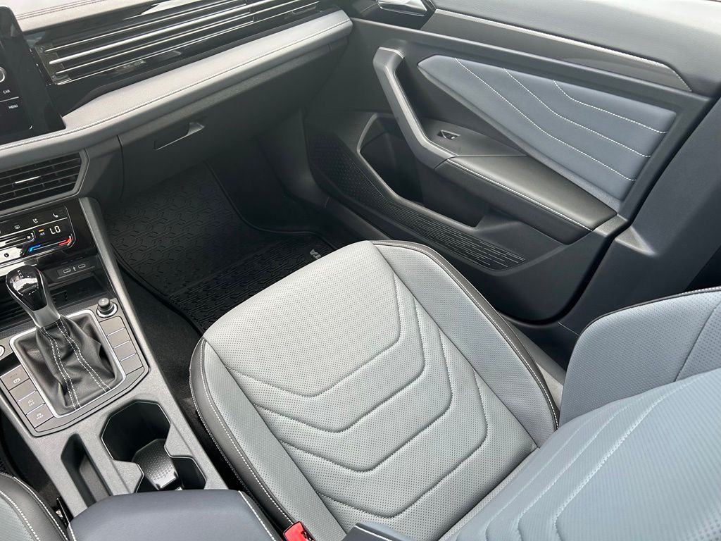 New 2026 Blue Volkswagen 1.5T SEL image 10