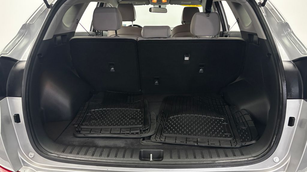 Thumbnail: 2018 Hyundai Tucson - 31