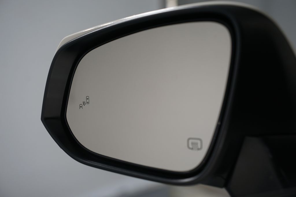 Thumbnail: 2024 Toyota Grand Highlander - 25