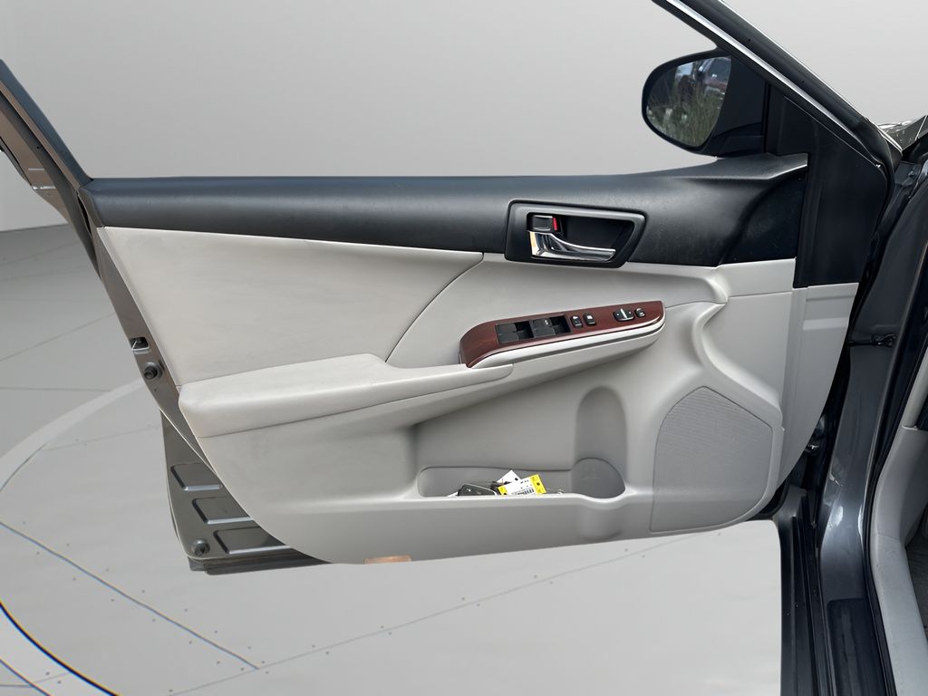 Used Car 2012 Toyota Camry  Xle For Sale Under $12,000 In Austin, Texas