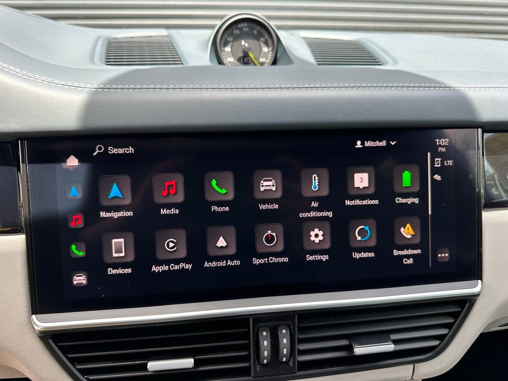 Thumbnail: 2023 Porsche  - 30