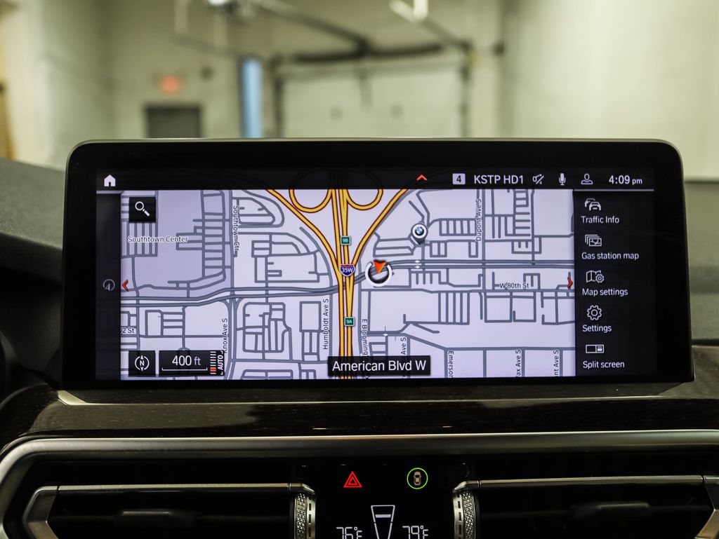 Thumbnail: 2023 BMW X3 - 16