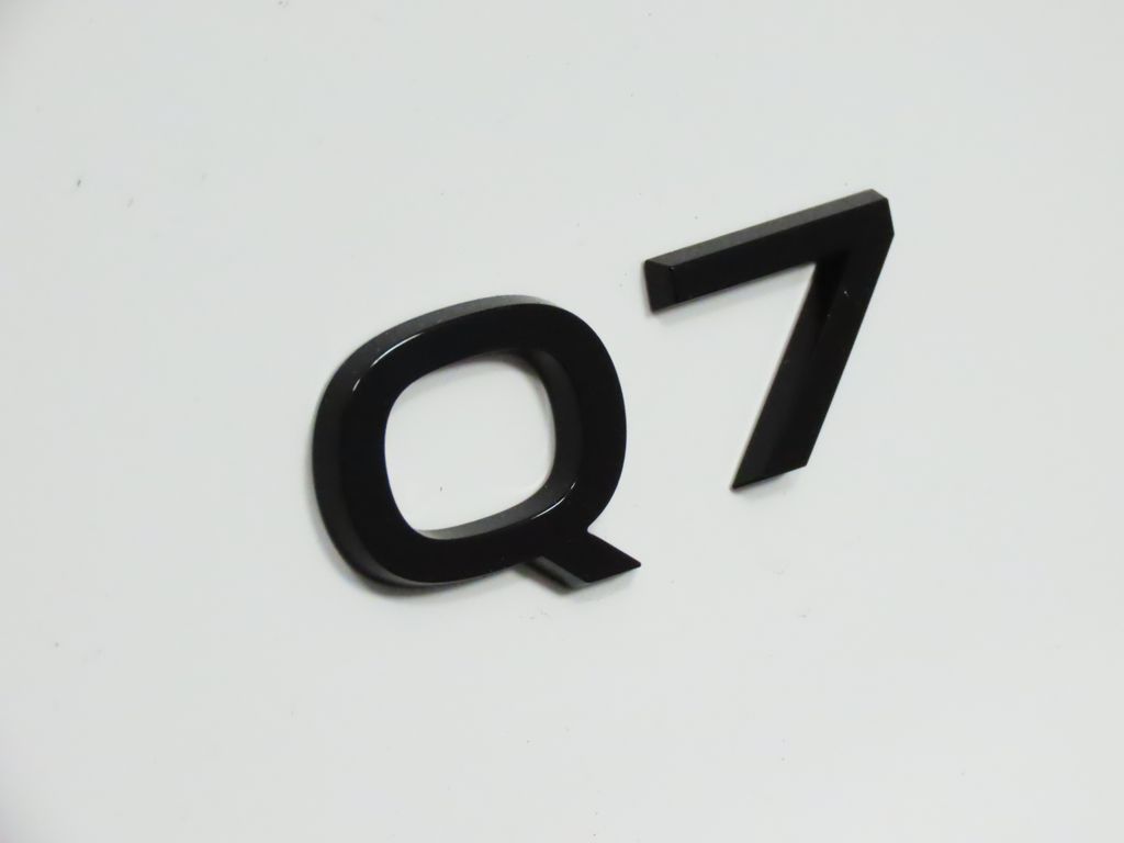 Thumbnail: 2025 Audi Q7 - 9