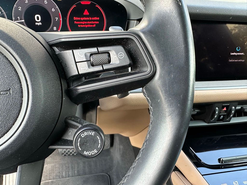 Thumbnail: 2024 Porsche Cayenne - 16