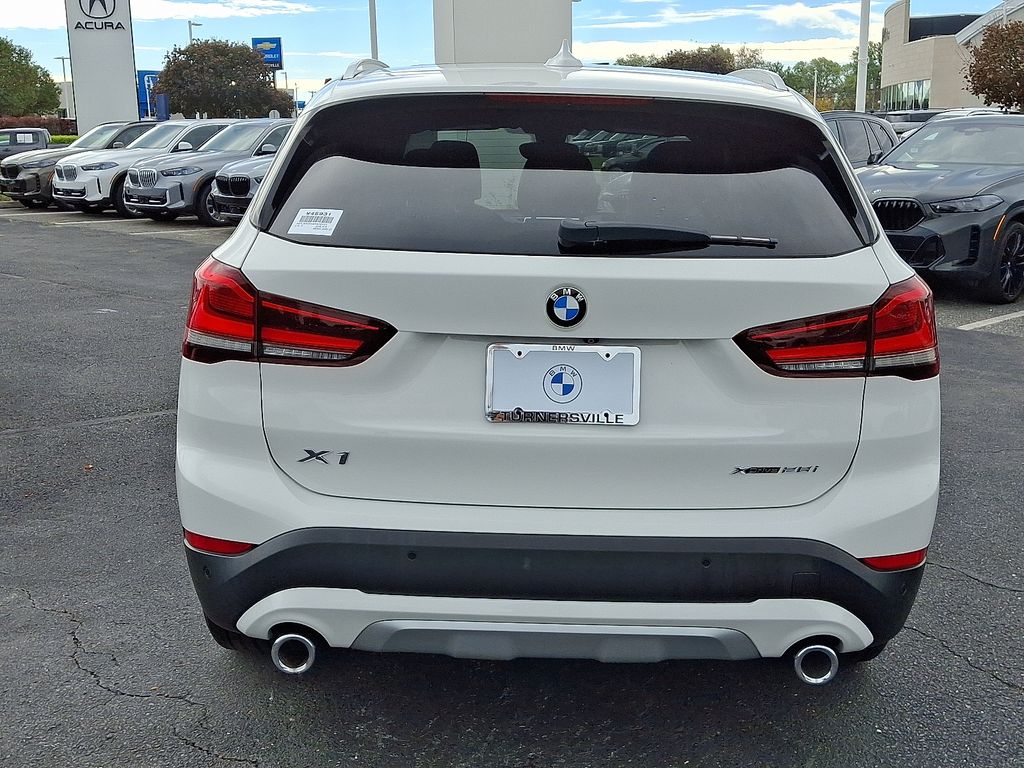 Thumbnail: 2021 BMW X1 - 5